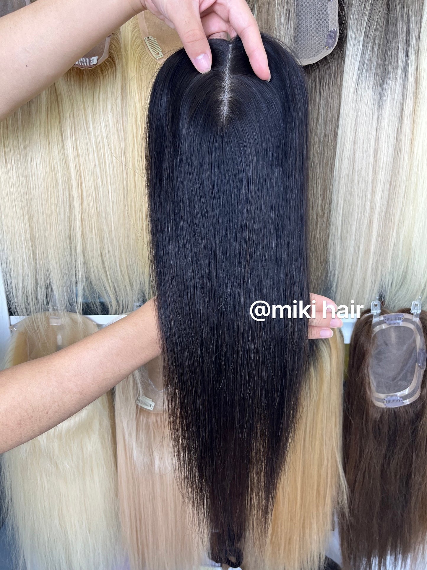 Injection silk topper base size 12*13cm (4.5*5inch ) 10-22inch is available