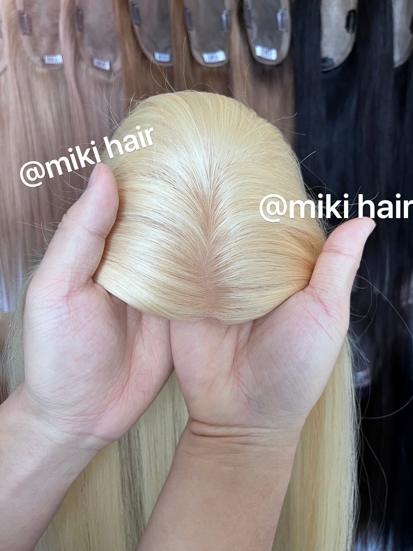 Silk topper blonde color base size 3*5inch ,4*5inch , 5*6inch , 6*7inch , 12-20inch in stock